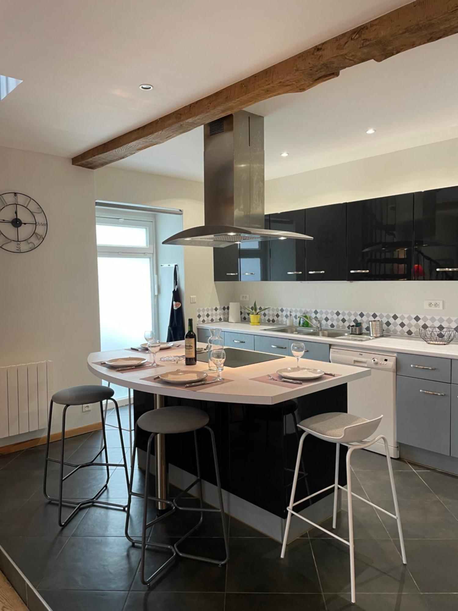 פאו Loft De Charme En Centre-Ville מראה חיצוני תמונה